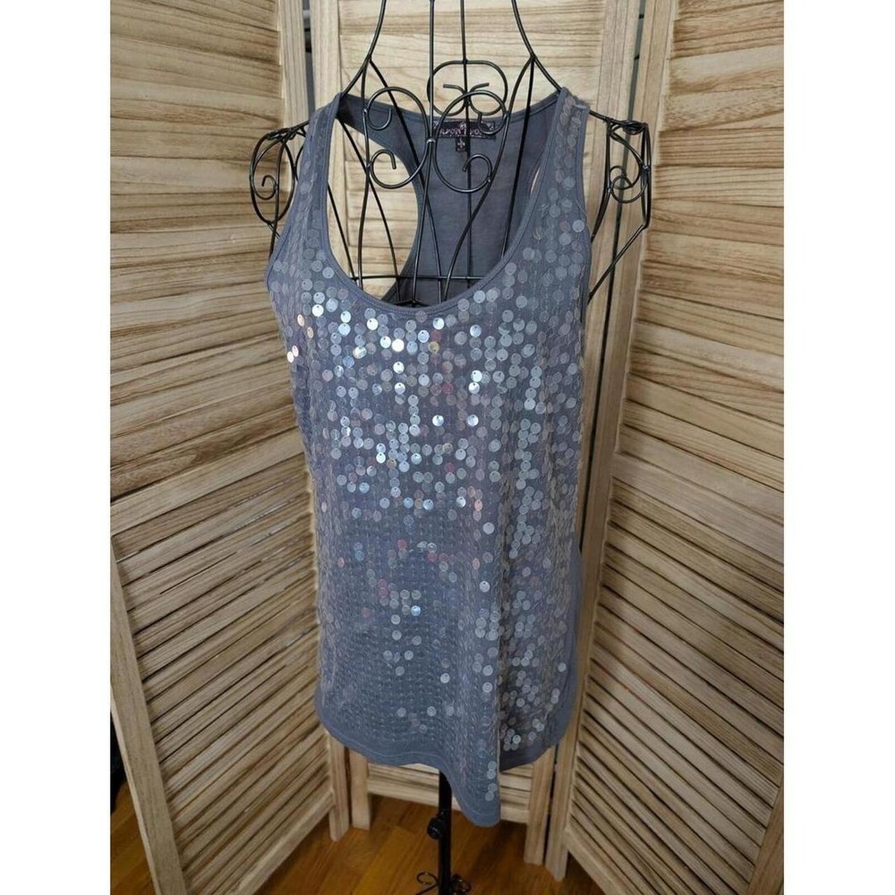 Almost Famous Sleeveless Sequin Top ~ Size Large~ Gray